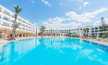 Le Soleil Bella Vista