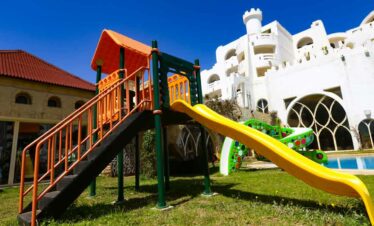 Lella Baya & Thalasso