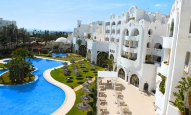 Lella Baya & Thalasso